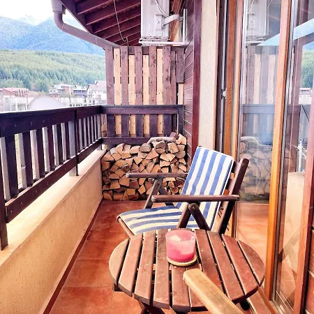 Mountain With Amazing View 2br, Free Parking شقة