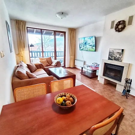 Mountain With Amazing View 2br, Free Parking