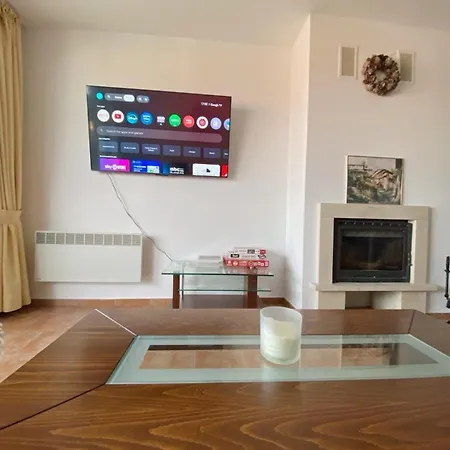 Mountain With Amazing View 2br, Free Parking Апартаменты *