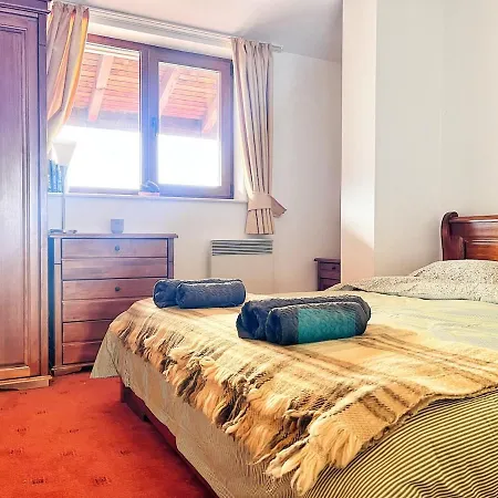 Mountain With Amazing View 2br, Free Parking * Банско